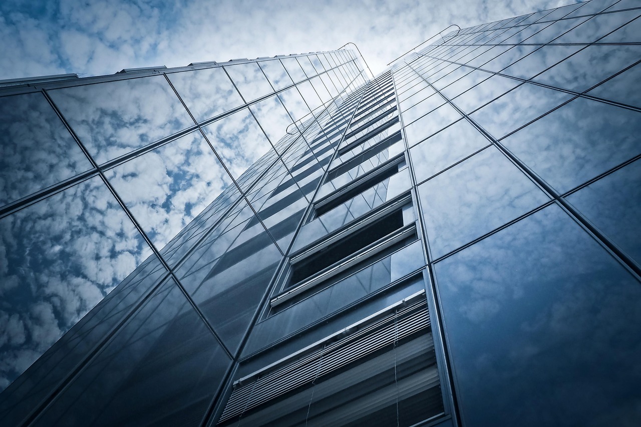 Architecture, building, city — Dr. Mahmud Kara's Insights into Optimal Nutrition